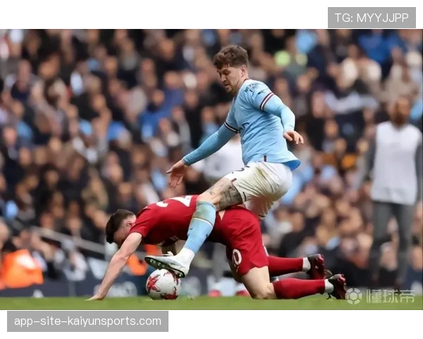 曼城斯通斯长期肌肉问题未解 英格兰中卫仍未达到比赛体能